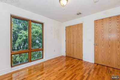 Apartment For Rent in Rutherford, New Jersey