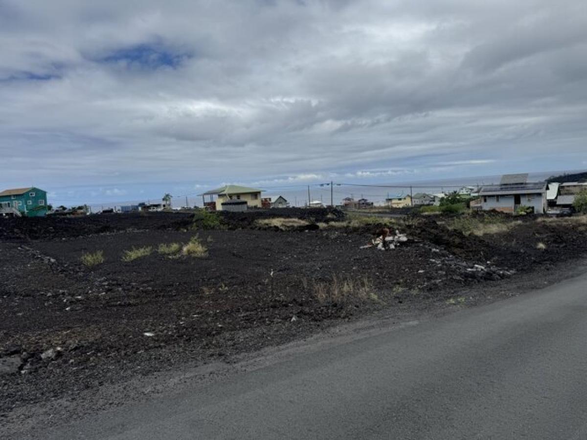 Picture of Residential Land For Sale in Captain Cook, Hawaii, United States