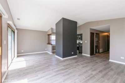 Home For Rent in Country Club Hills, Illinois