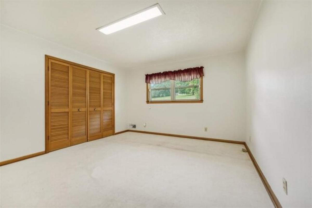 Picture of Home For Sale in Wewoka, Oklahoma, United States