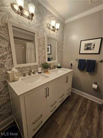 Home For Sale in Rocky River, Ohio