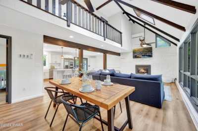 Home For Sale in Dingmans Ferry, Pennsylvania