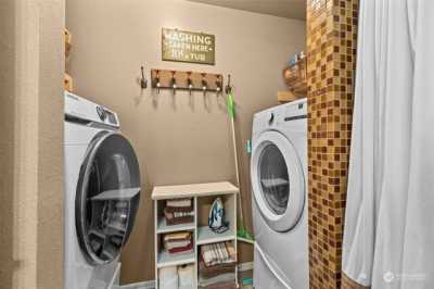 Home For Sale in Ravensdale, Washington