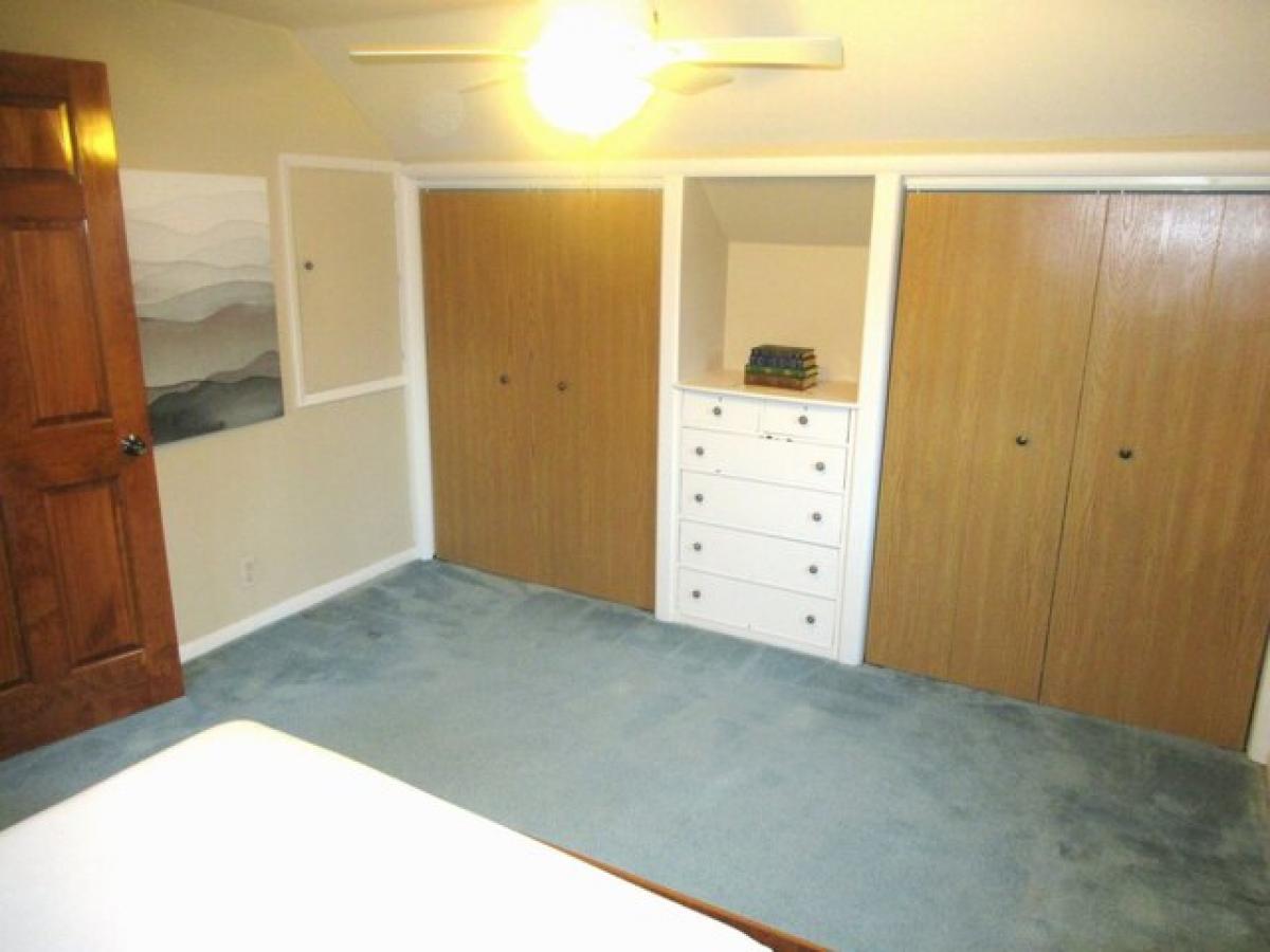 Picture of Home For Sale in Farmington, Michigan, United States