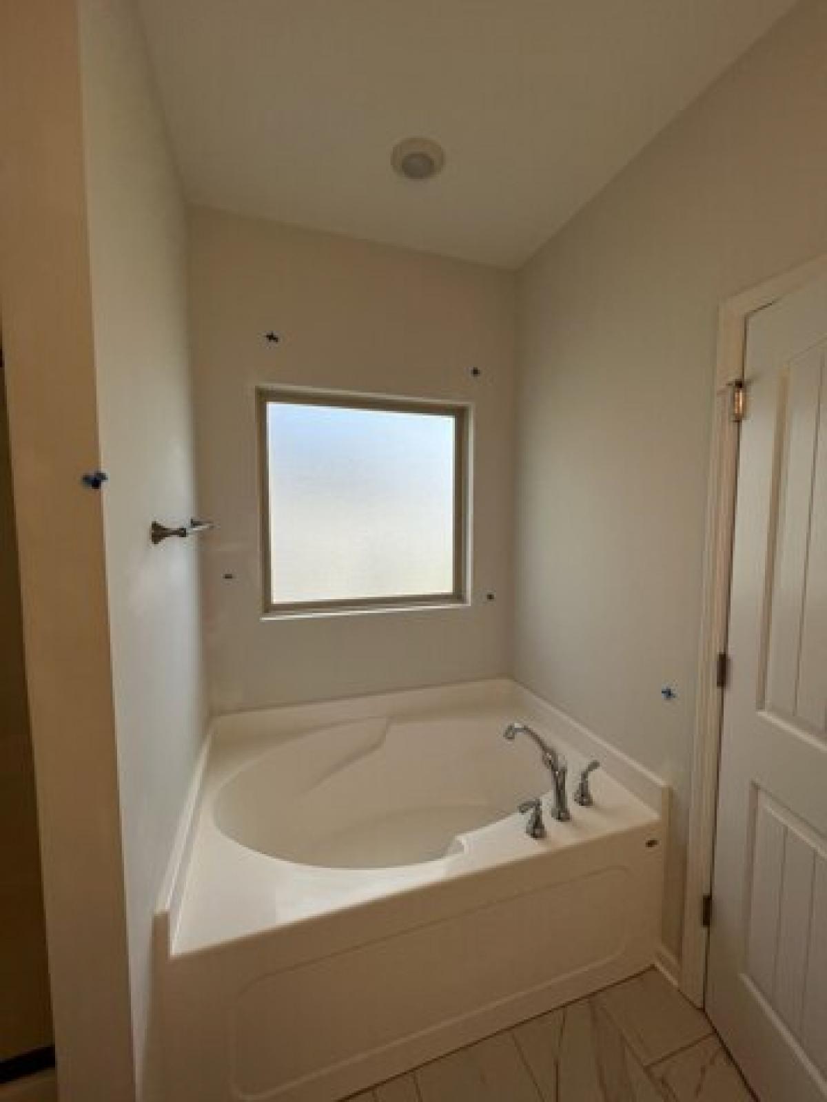 Picture of Home For Sale in Rockvale, Tennessee, United States