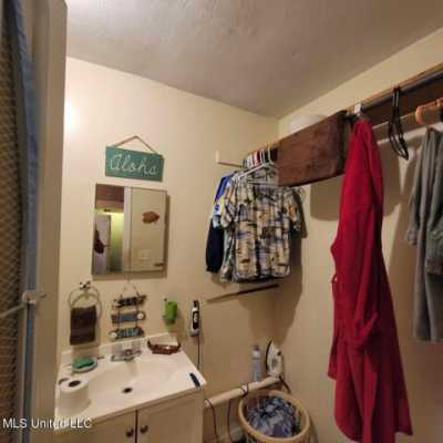 Home For Sale in Gautier, Mississippi