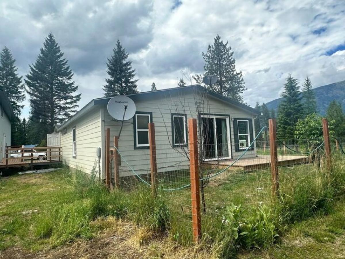 Picture of Home For Sale in Trout Creek, Montana, United States