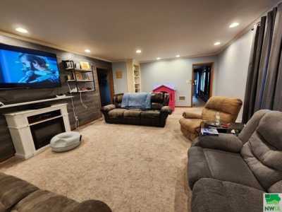 Home For Sale in Sheldon, Iowa