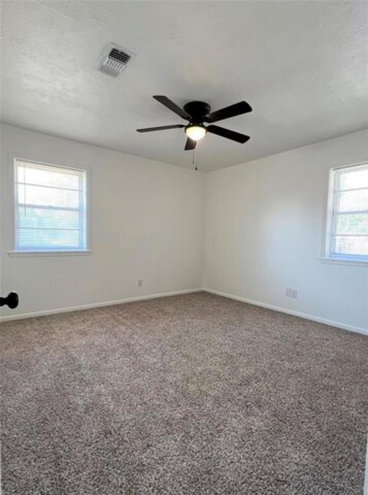 Picture of Home For Rent in Cameron, Texas, United States
