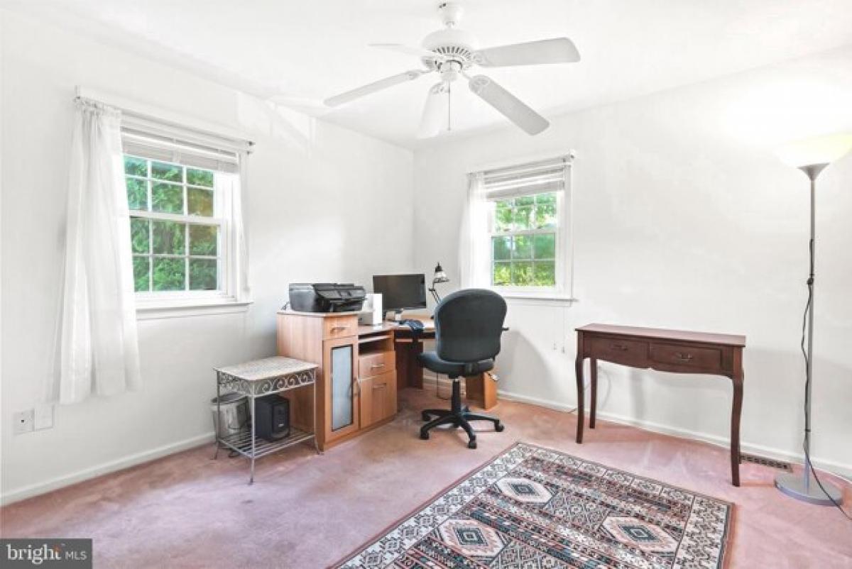 Picture of Home For Sale in Ambler, Pennsylvania, United States