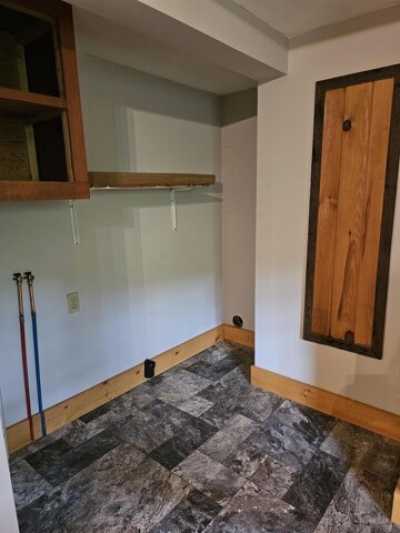 Home For Sale in Elizabethtown, New York