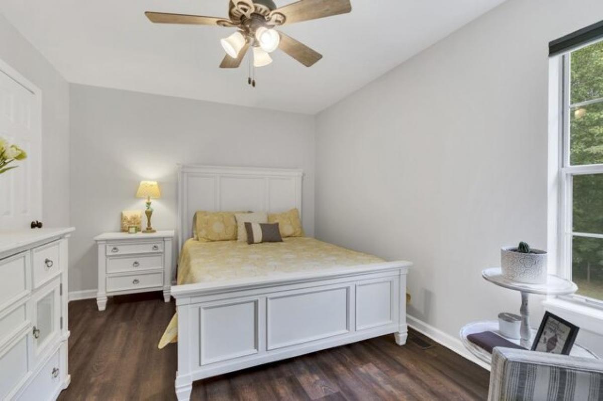 Picture of Home For Sale in Kingston Springs, Tennessee, United States