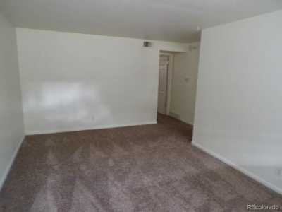 Apartment For Rent in Littleton, Colorado