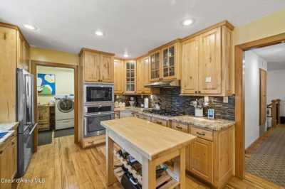 Home For Sale in Priest Lake, Idaho