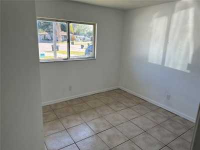 Home For Sale in Ellenton, Florida