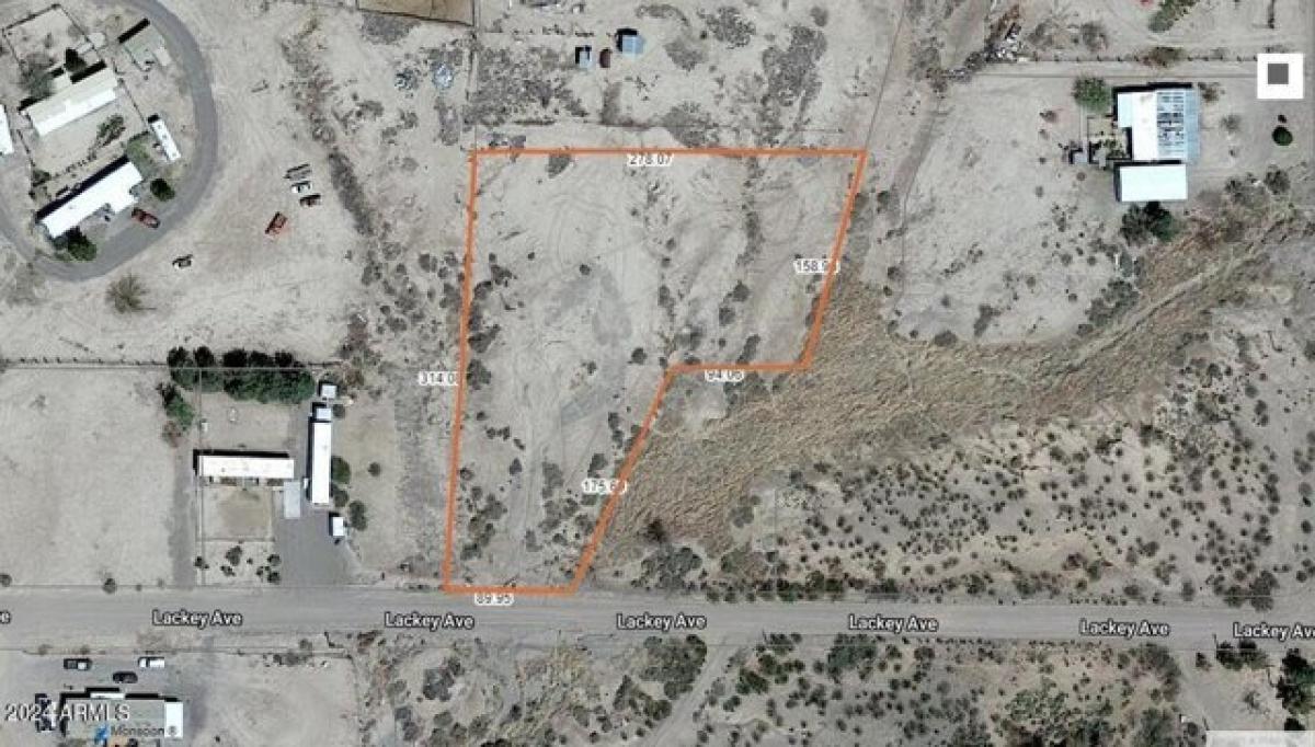 Picture of Residential Land For Rent in Duncan, Arizona, United States