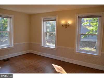 Home For Rent in Bryn Mawr, Pennsylvania