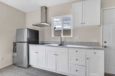 Home For Rent in Winnetka, California