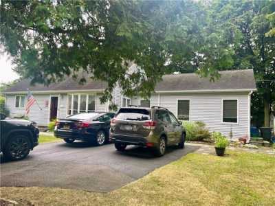 Home For Sale in Nanuet, New York