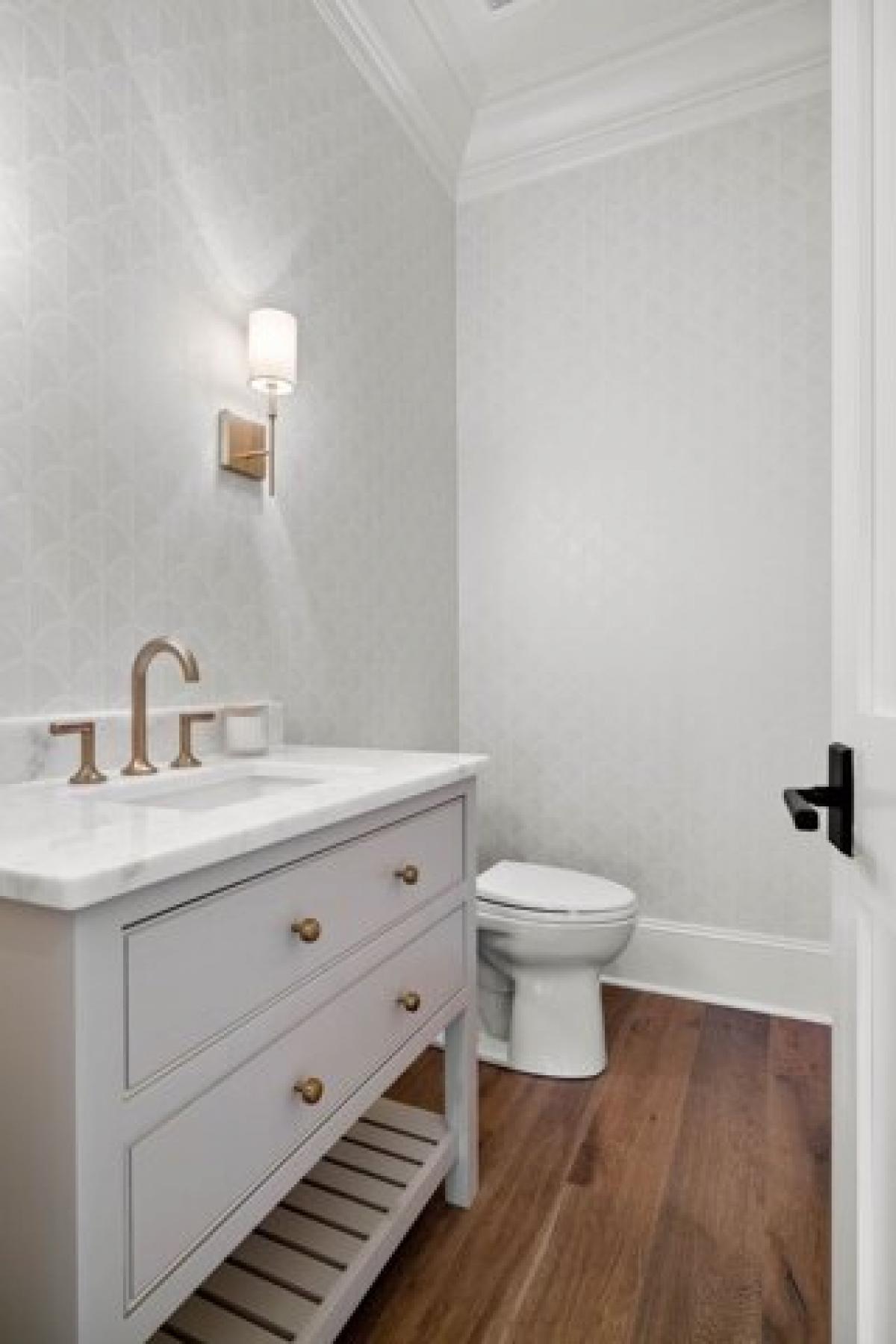 Picture of Home For Sale in College Grove, Tennessee, United States