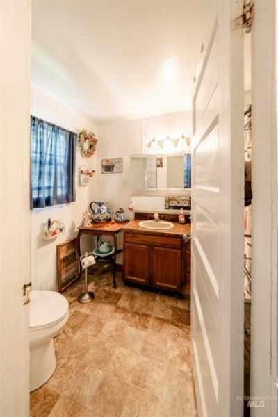 Home For Sale in Culdesac, Idaho