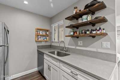 Home For Sale in Agoura Hills, California