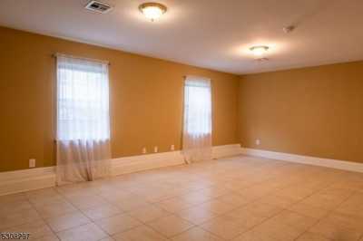 Home For Rent in Somerville, New Jersey