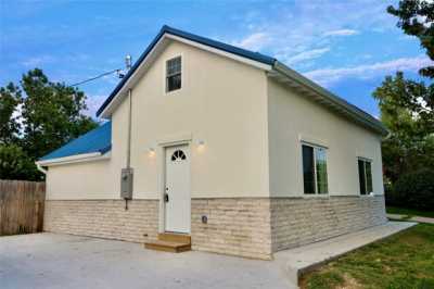 Home For Sale in Knoxville, Iowa