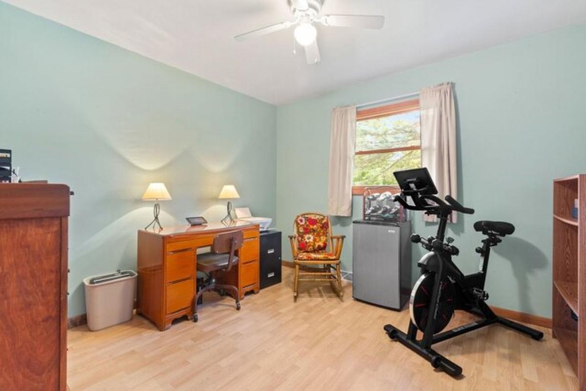 Picture of Home For Sale in Beach Park, Illinois, United States