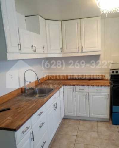 Home For Rent in Highlands, Texas