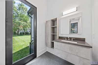 Home For Sale in Closter, New Jersey