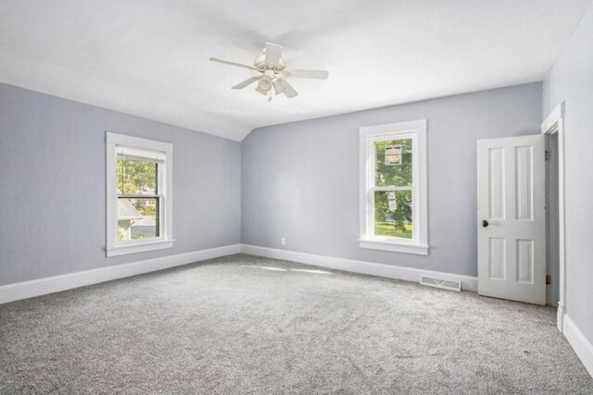 Picture of Home For Sale in Niles, Michigan, United States