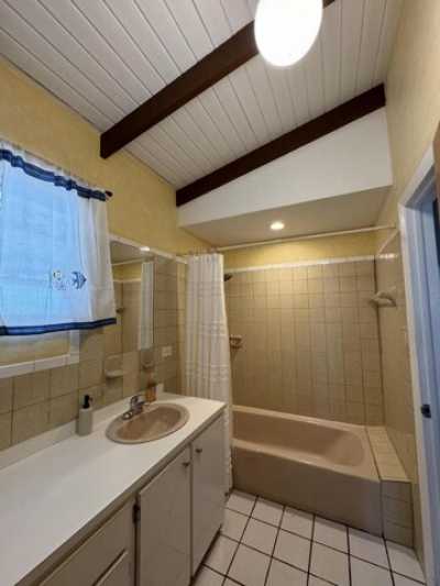 Home For Rent in Saint Thomas, Missouri