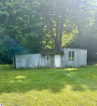 Home For Sale in Alden, Michigan