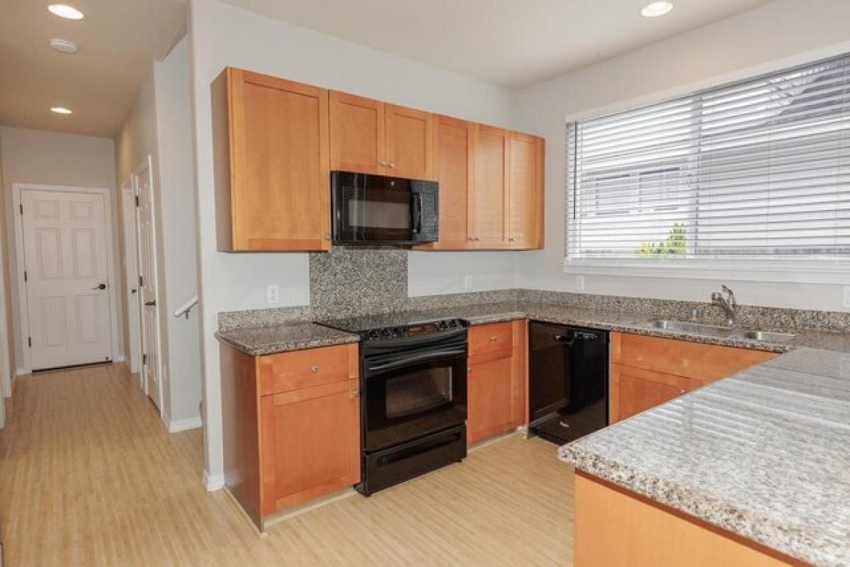 Picture of Home For Sale in Wailuku, Hawaii, United States