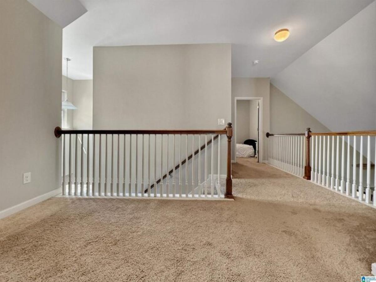 Picture of Home For Sale in Fultondale, Alabama, United States