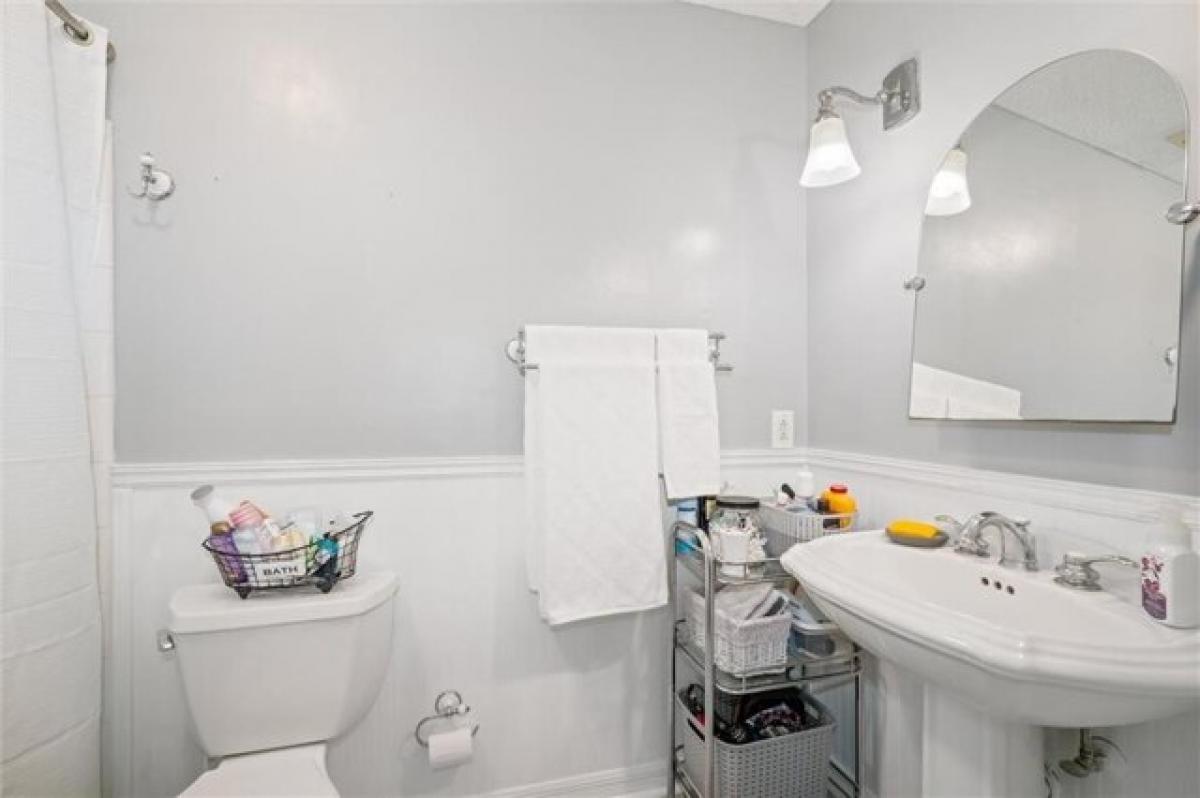 Picture of Home For Sale in Semmes, Alabama, United States