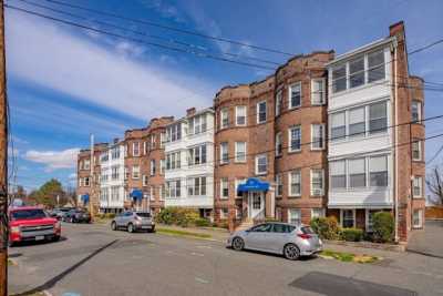 Apartment For Rent in 