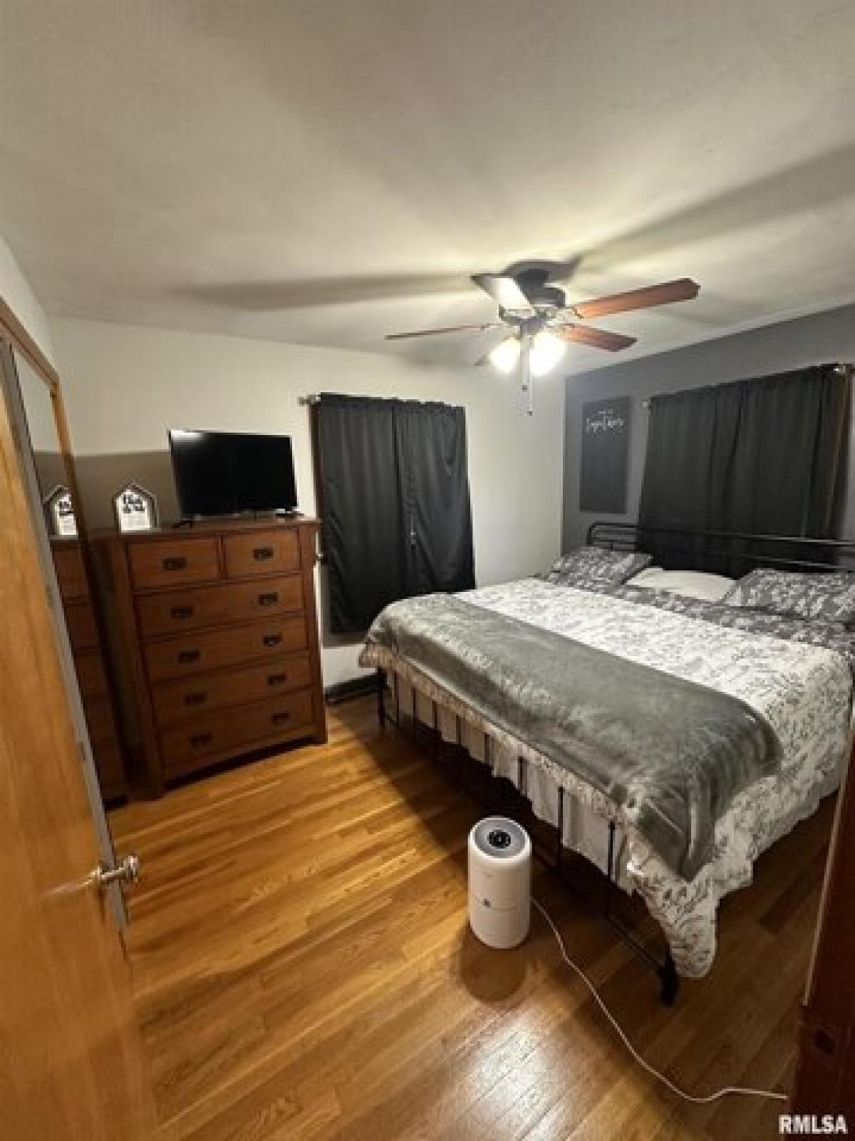 Picture of Home For Sale in Savanna, Illinois, United States