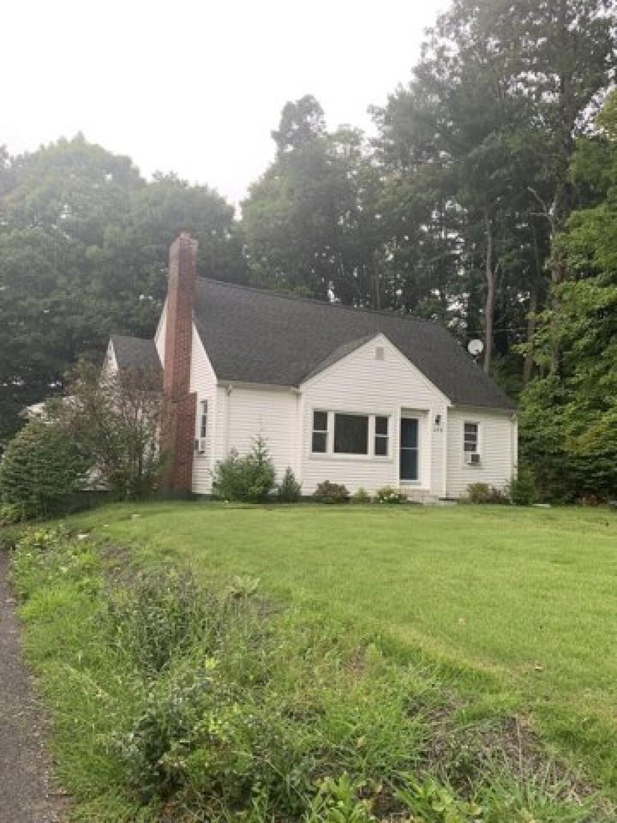 Picture of Home For Rent in Avon, Connecticut, United States