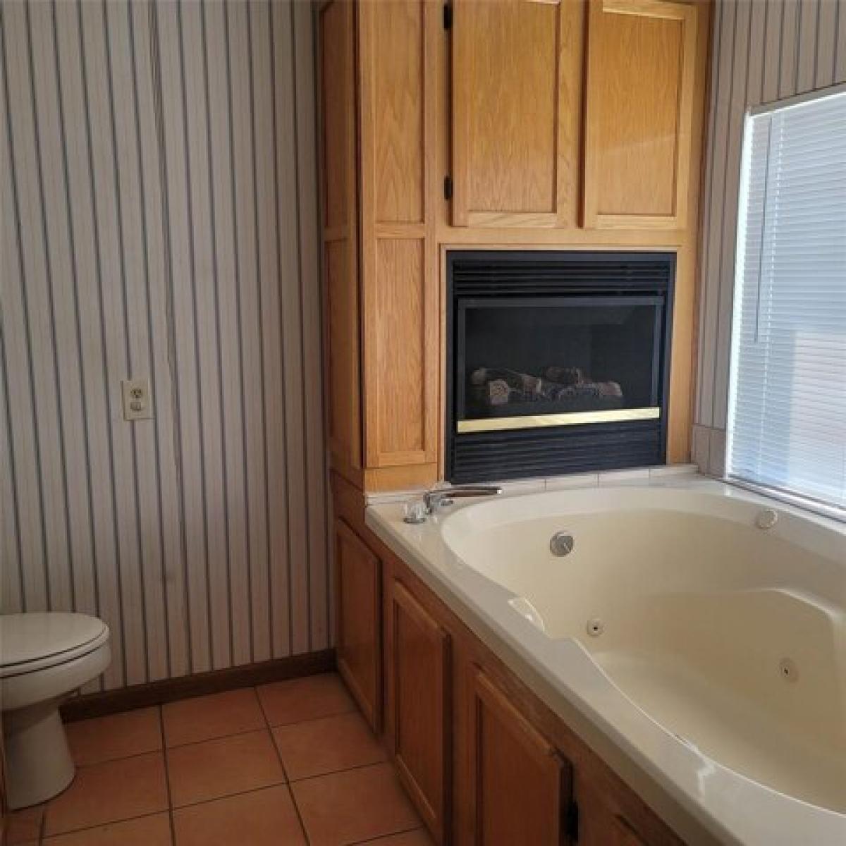 Picture of Home For Rent in Italy, Texas, United States