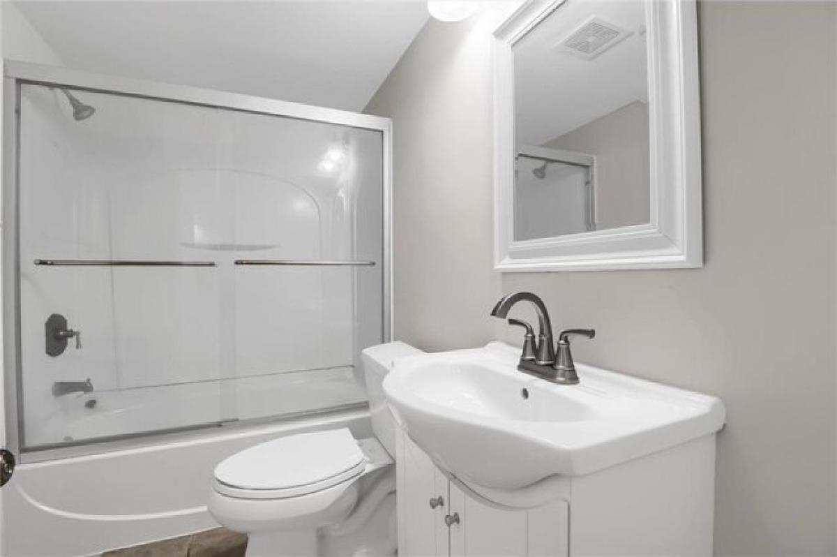 Picture of Home For Sale in Saint Louis Park, Minnesota, United States