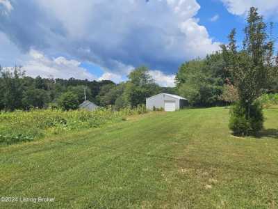 Home For Sale in Lebanon Junction, Kentucky
