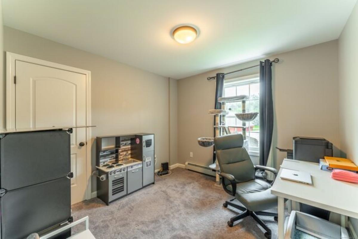 Picture of Home For Sale in Brooklyn, Connecticut, United States