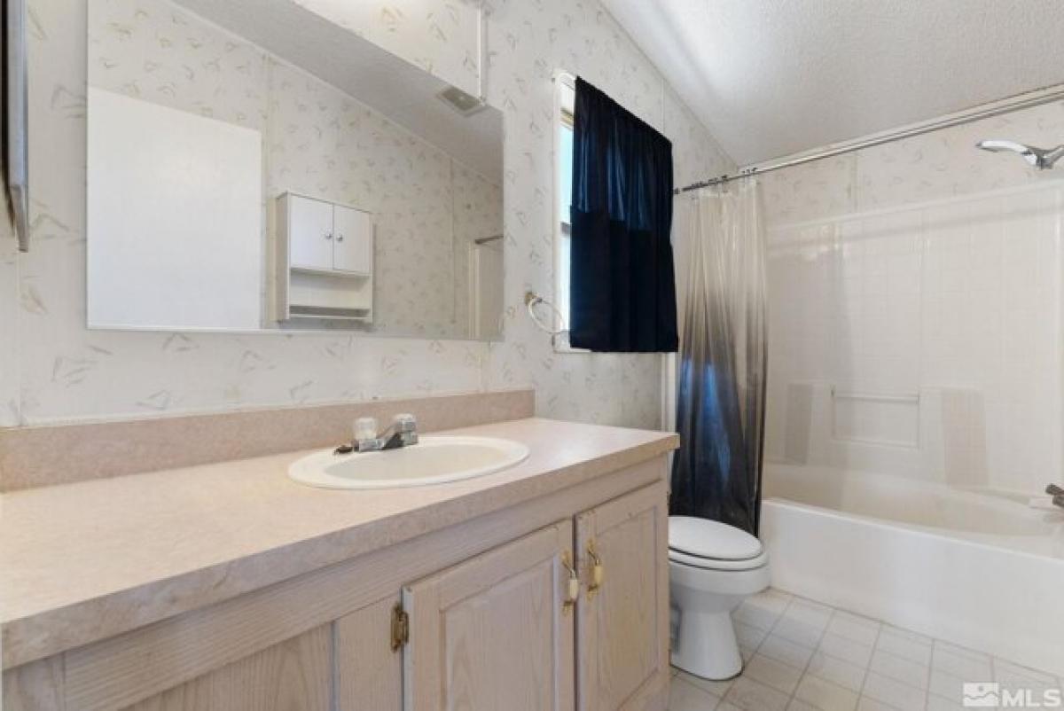 Picture of Home For Sale in Fallon, Nevada, United States