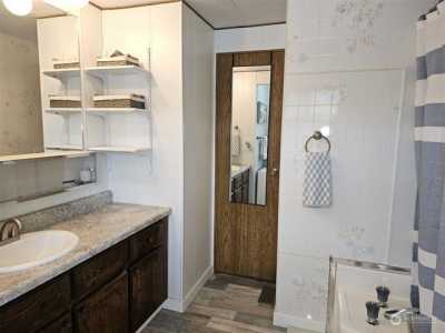 Home For Sale in Republic, Washington