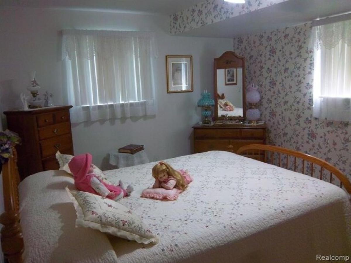 Picture of Home For Sale in Grand Blanc, Michigan, United States