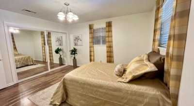 Home For Sale in Harvey, Louisiana