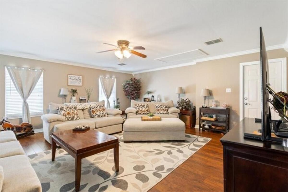 Picture of Home For Sale in Riesel, Texas, United States