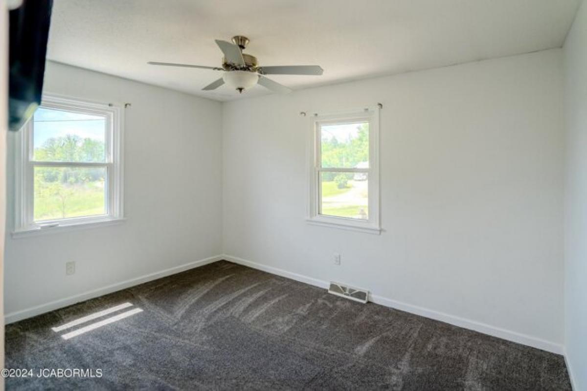 Picture of Home For Sale in Portland, Missouri, United States